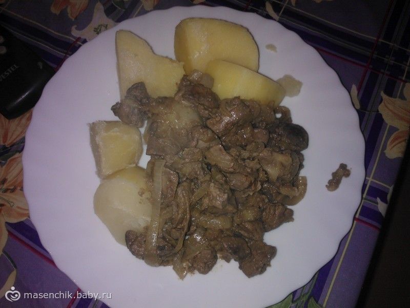Печень куриная с яблоками Печень куриная с яблоками