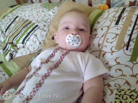 Нам сегодня пол годика)))